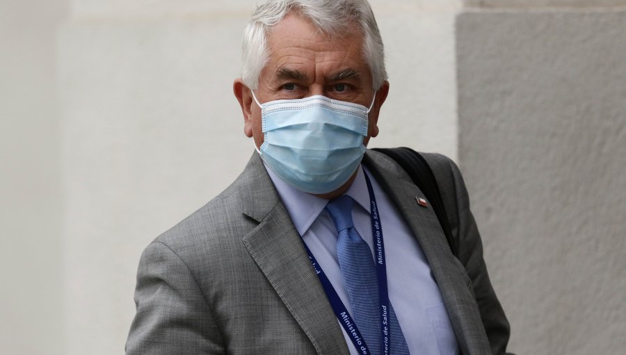 Ministro de Salud reconoce “repunte” en casos de Covid-19, pero asegura que es “menor al peor momento de la pandemia”