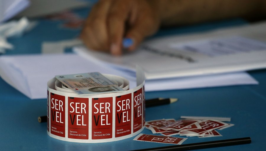 Servel sorteó el orden de las listas de candidatos para las elecciones de abril