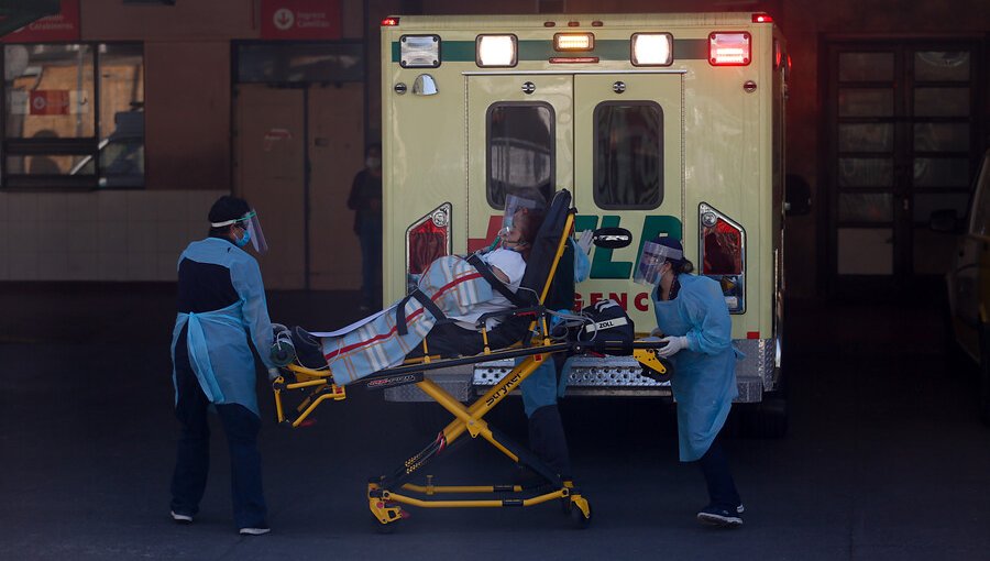 3.918 nuevos contagios, 25.008 casos activos y otros 70 fallecidos asociados a la pandemia en Chile