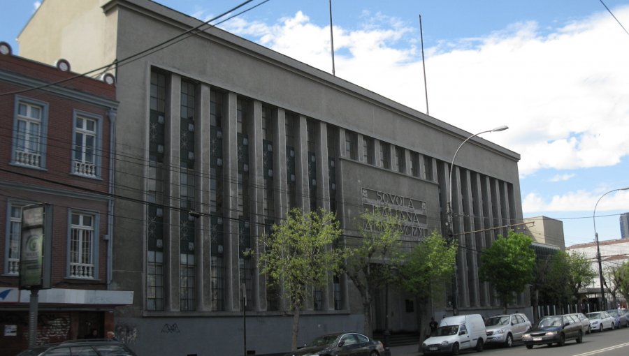 Scuola Italiana de Valparaíso suspende sus clases tras detectarse dos casos positivos de Covid-19