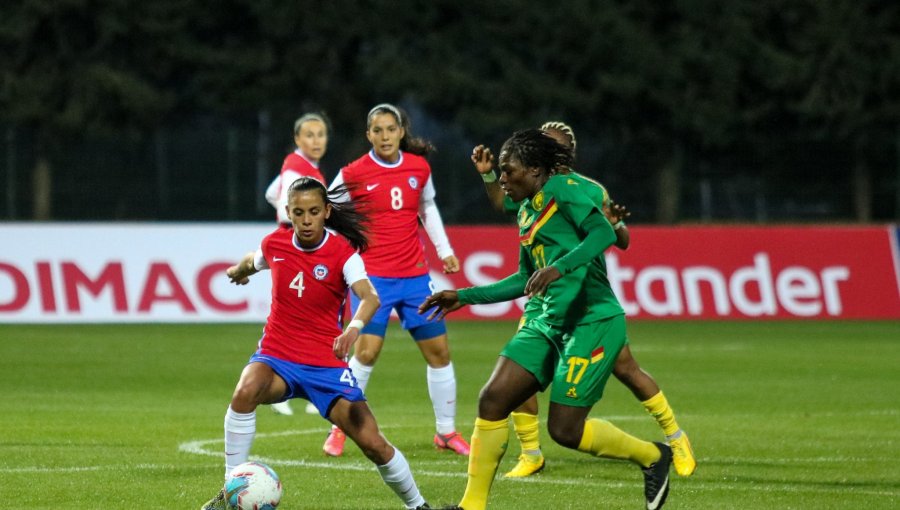 La Roja femenina logró histórica clasificación a los Juegos Olímpicos tras igualar con Camerún