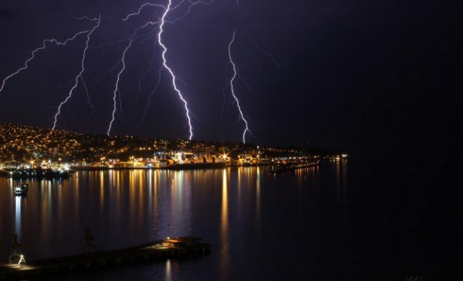 Declaran Alerta Temprana Preventiva para la región de Valparaíso por probables tormentas eléctricas y precipitaciones