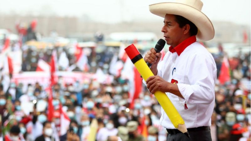Los cuatro mayores desafíos que Pedro Castillo tiene por delante como presidente de Perú