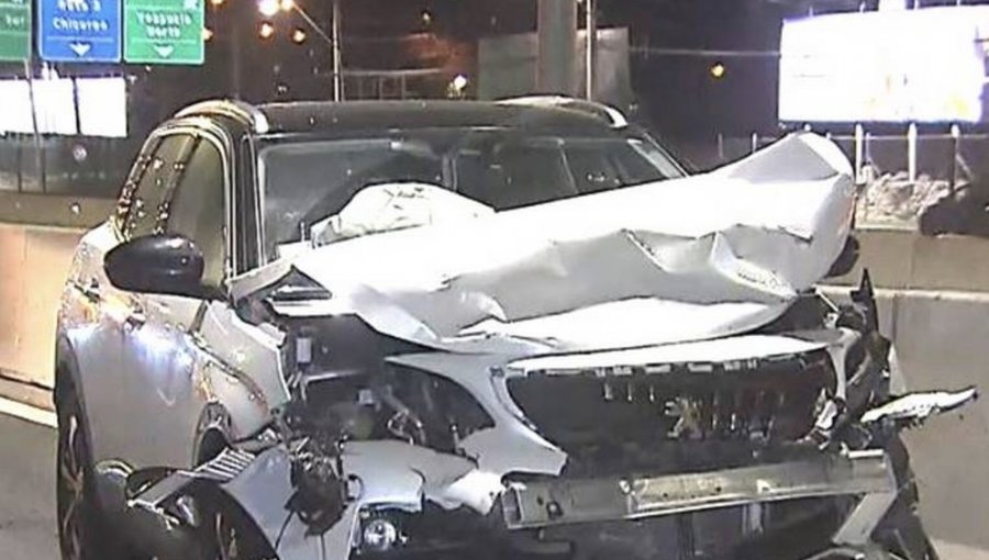 Delincuente muere tras protagonizar violento accidente en medio de persecución policial en Vitacura: había robado un auto
