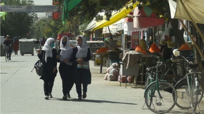 Diputadas de RN piden al INDH intervenir ante la ONU para adoptar medidas de protección para mujeres que viven en Afganistán