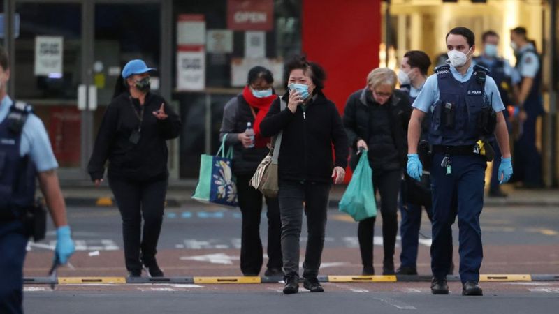 Extremista bajo vigilancia apuñala a seis personas en un supermercado de Nueva Zelanda