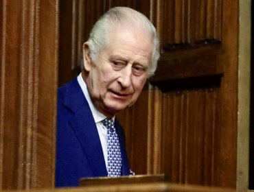 Prensa estadounidense asegura que Reino Unido habría puesto en marcha plan para el "inminente funeral" del Rey Carlos III